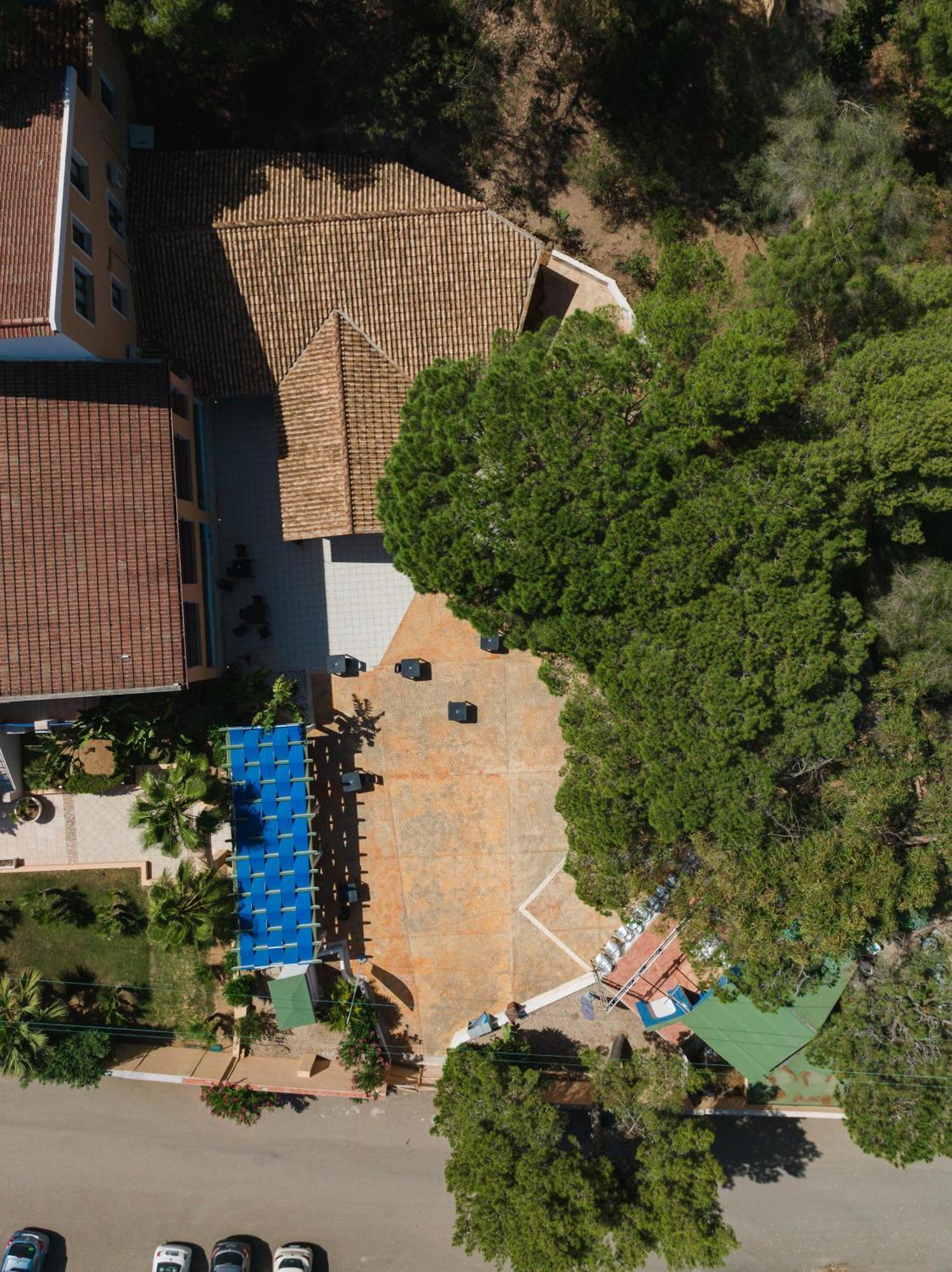 Amareclub Rocca Dorada Hotel Santa Margherita di Pula Exterior photo