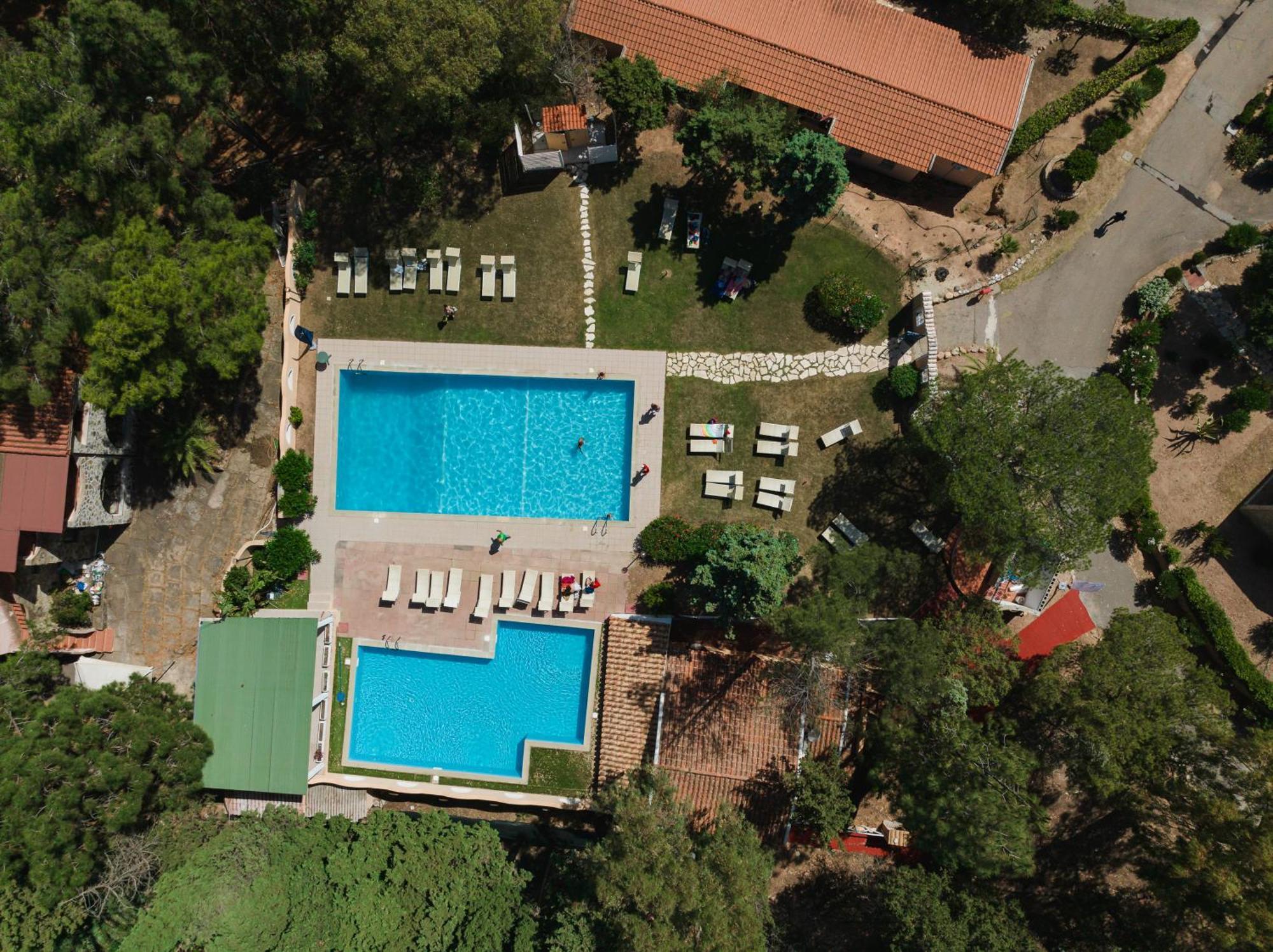 Amareclub Rocca Dorada Hotel Santa Margherita di Pula Exterior photo